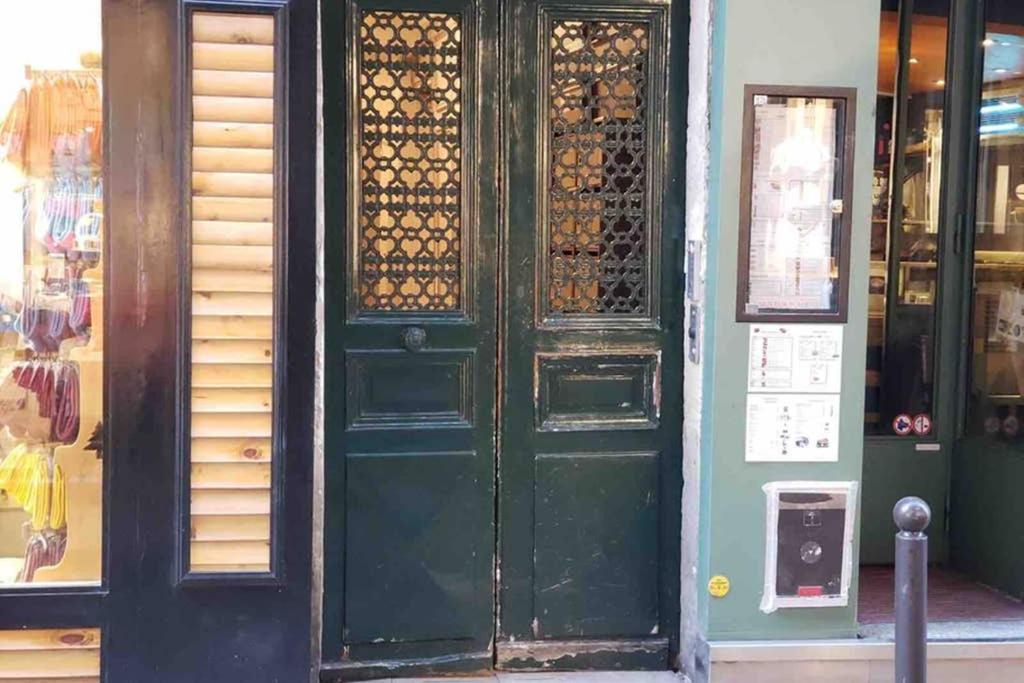 Appartement Charming Saint Germain Pres Rue De Ciseaux Parijs